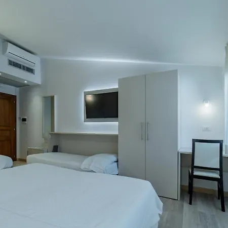 Bellavista ホテル 2*