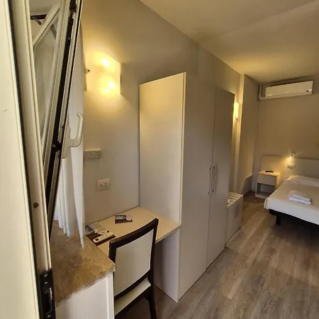 ホテル Bellavista 2*